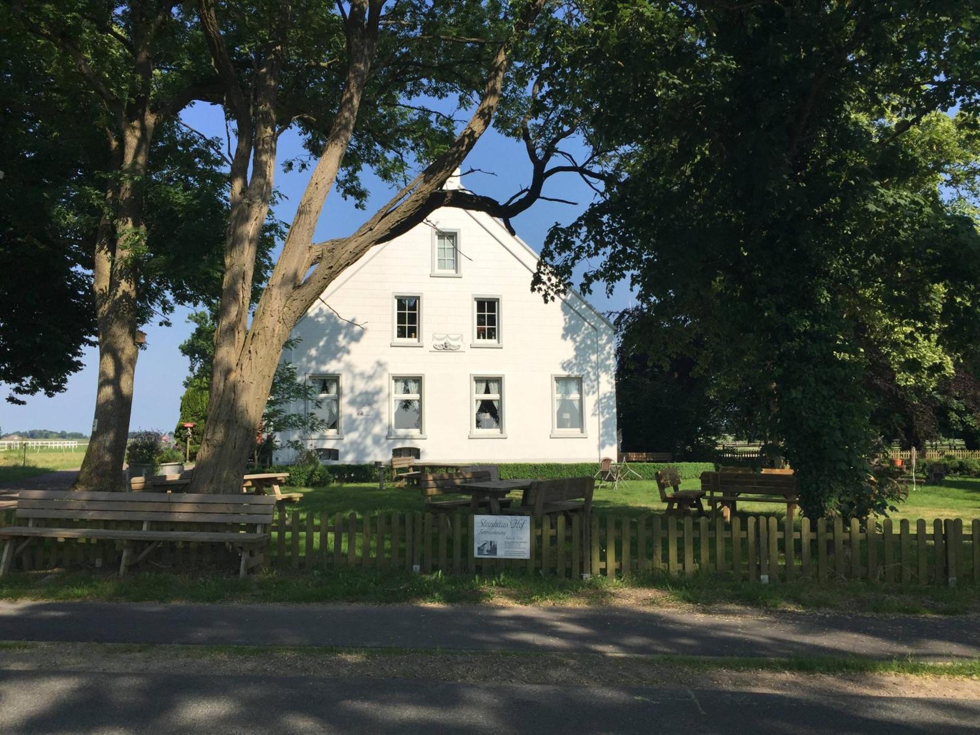 Steinhaus Hof Villa Bunde  Exteriör bild