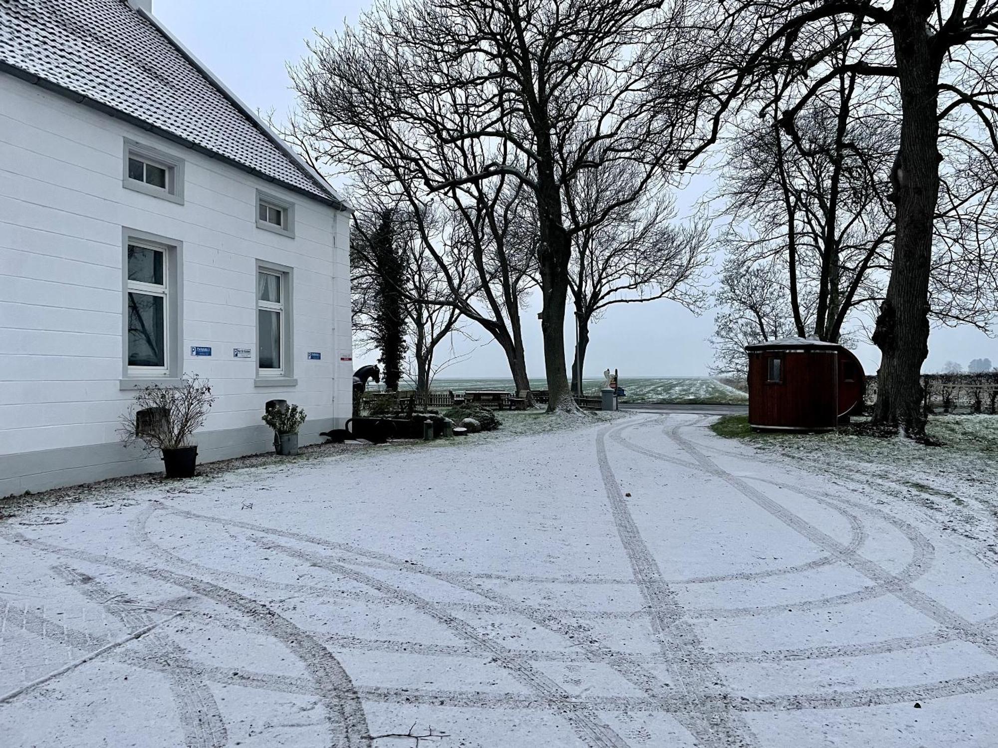 Steinhaus Hof Villa Bunde  Exteriör bild